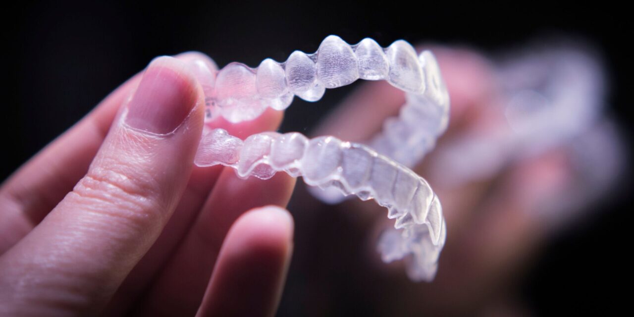 brackets invisibles